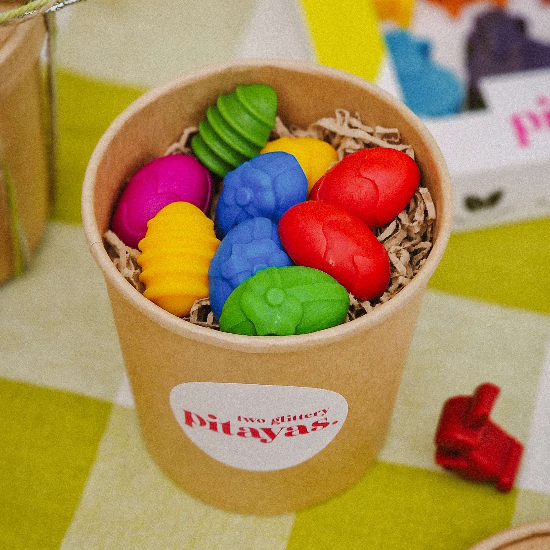 Pot of 16 Mini Size Crayons -"Easter Eggs" - Image 6