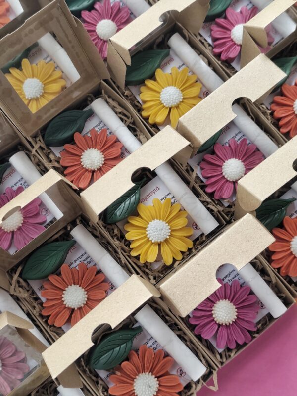 Kid's Baptism Favor "3D Daisy" Theme - Image 2